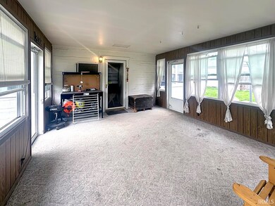 1209 S Clay St, Frankfort, IN 46041 - photo 4