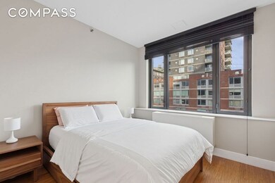 305 W 16th St unit 5F, New York, NY 10011 - photo 4