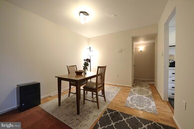 9459 Fairfax Blvd unit 104, Fairfax, VA 22031 - photo 5