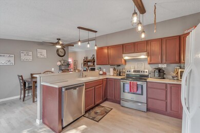 08-9200 Watson Rd-Windowstill-Real-Estat