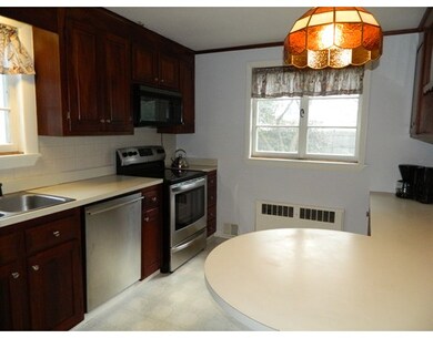 3 Lenox Cir, Lawrence, MA 01843 - photo 4