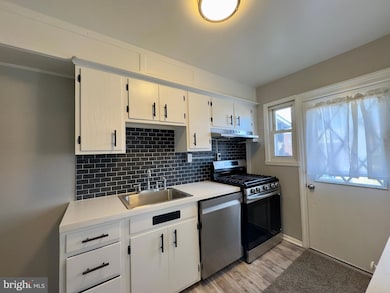 7716 Wynbrook Rd, Baltimore, MD 21224 - photo 5