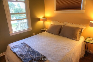 unlisted-address, Everett, WA 98201 - photo 7