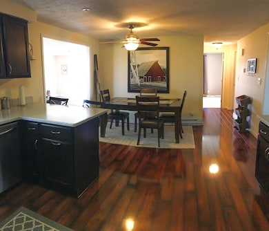 7245 Neil Road 15