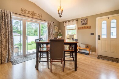 64 Locke Rd, Hampton, NH 03842 - photo 5