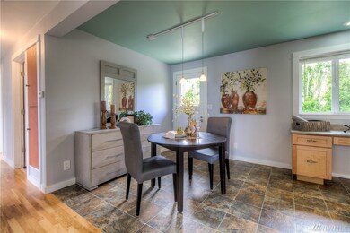 1030 Glen St, Edmonds, WA 98020 - photo 7