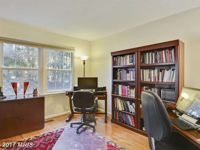 608 Pebble Beach Dr, Silver Spring, MD 20904 - photo 7