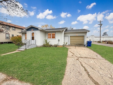 409 W 3rd St, Madison, MN 56256 - photo 3