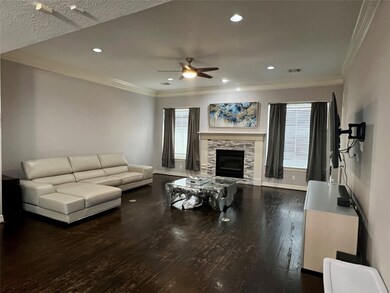 2506 Ralph St, Houston, TX 77006 - photo 2