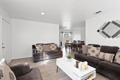 3472 Granite Ct, Rosamond, CA 93560 - photo 4