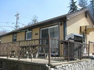 9 Reservoir St, Fall River, MA 02723 - photo 3