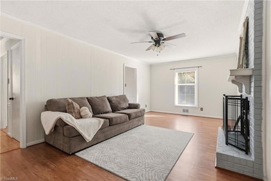 1000 Pineburr Rd, Jamestown, NC 27282 - photo 5