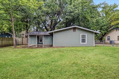 131 Pearce Dr, Pottsboro, TX 75076 - photo 6