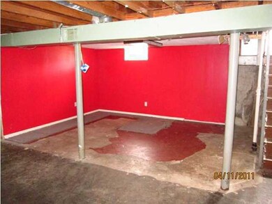 9114 Satinwood Ct, Louisville, KY 40229 - photo 7