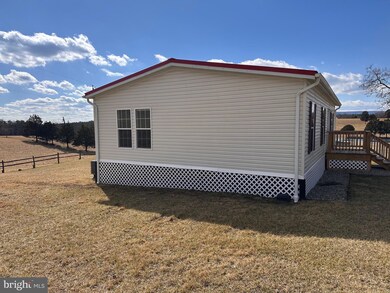 177 Halycon Ln, Berkeley Springs, WV 25411 - photo 4