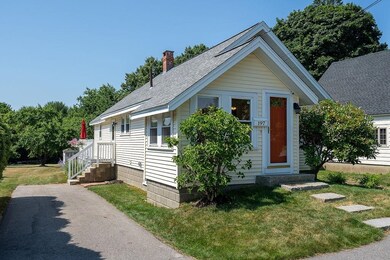 197 High St, Hampton, NH 03842 - photo 2