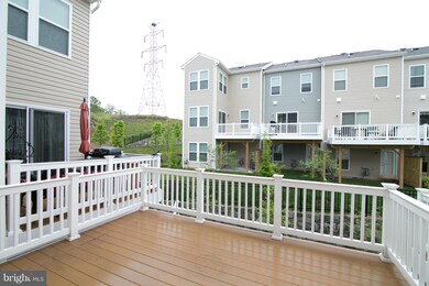 17152 Gibson Mill Rd unit 68, Dumfries, VA 22026 - photo 4