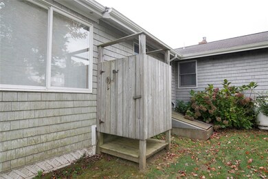 252 Carpenter Dr, Wakefield, RI 02879 - photo 4