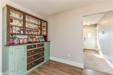 4419 SE 6th St, Des Moines, IA 50315 - photo 5