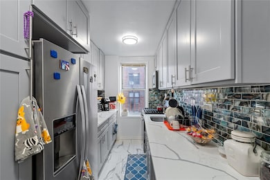 6730 Clyde St unit 5T, Forest Hills, NY 11375 - photo 7