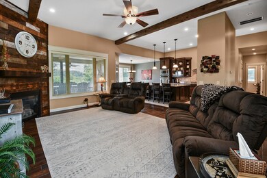 932 S Caliburn Dr, Nixa, MO 65714 - photo 5