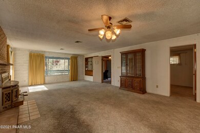 007_Living Room