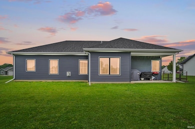 422 Westward Dr, Butler, IN 46721 - photo 2