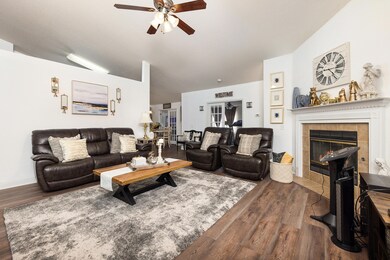 Living room 1