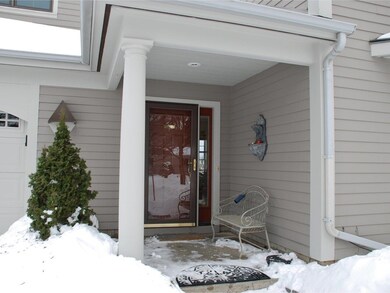 514 Golf Course Rd, South Burlington, VT 05403 - photo 2