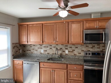 2908 Wren Ct, Woodbridge, VA 22191 - photo 2