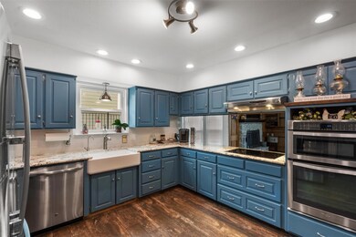 3703 Fairway Dr, Granbury, TX 76049 - photo 6