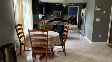 Dining Area home alsohas Formal Dining Room