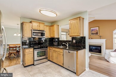 7406 Brandenburg Cir, Sykesville, MD 21784 - photo 7