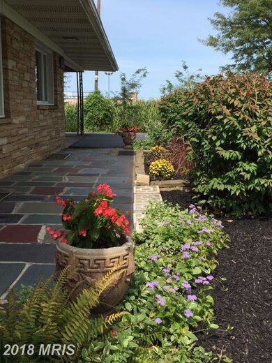 127 Warm Spring Rd, Chambersburg, PA 17202 - photo 7