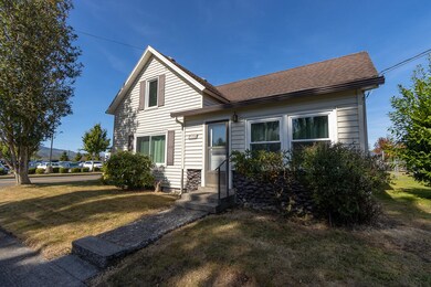 1204 2nd Street Tillamook-10