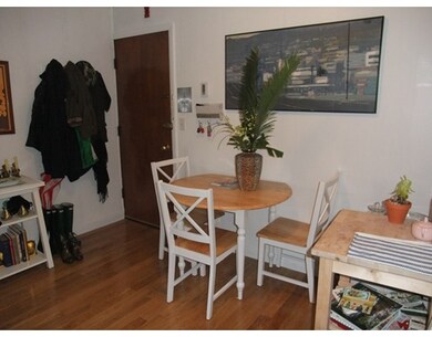 1 Noyes Place unit 7, Boston, MA 02113 - photo 6