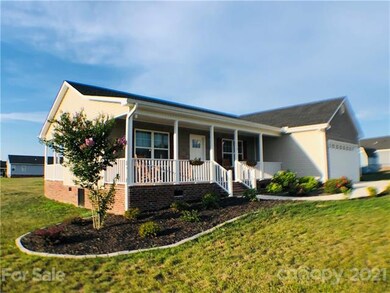 112 Lonehart Ln, Statesville, NC 28625 - photo 2