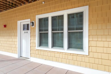 128 Ashworth Ave unit 210, Hampton, NH 03842 - photo 6