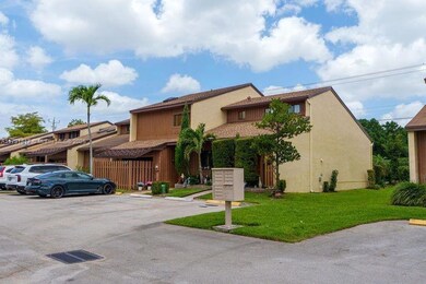 4161 S Pine Island Rd unit 5, Davie, FL 33328 - photo 2