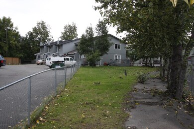 Fenced Yard and Entrace to Property