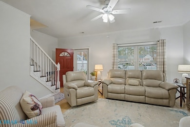 109 Sterling Ct, Yorktown, VA 23693 - photo 6