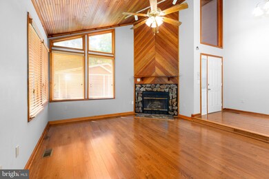 166 Placid Rd, Colonial Beach, VA 22443 - photo 6