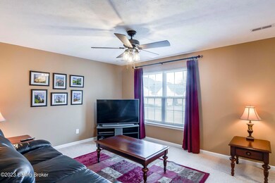 9401_Bayberry_Green_Lane_40291_511