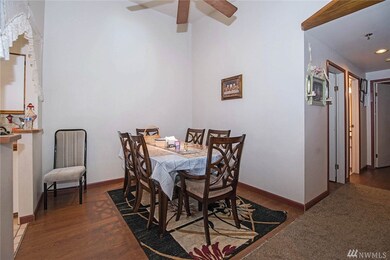 215 100th St SW unit D201, Everett, WA 98204 - photo 4