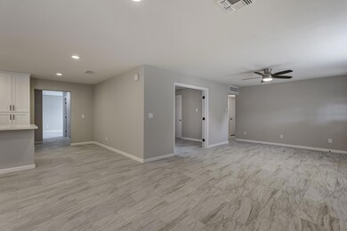 504 S Allen-8