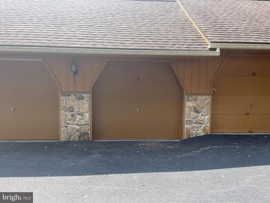 19 Valley Stream Ln, Chesterbrook, PA 19087 - photo 2