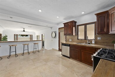 4565 Terrace Dr, San Diego, CA 92116 - photo 6