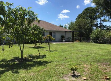2125 SW Trenton Ln, Port Saint Lucie, FL 34984 - photo 4