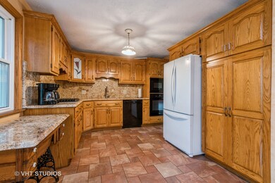 4630 Flossmoor Rd, Country Club Hills, IL 60478 - photo 3