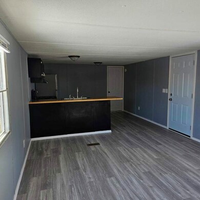 5722 Blissfield Ct, Fort Wayne, IN 46818 - photo 4